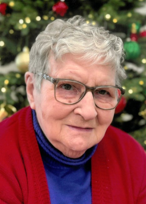 Obituario de Katherine "Katie" Nowakowski (neé Welder)