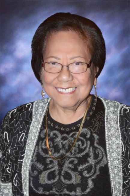 Obituario de Teresita "Tessie" Decena Aujero