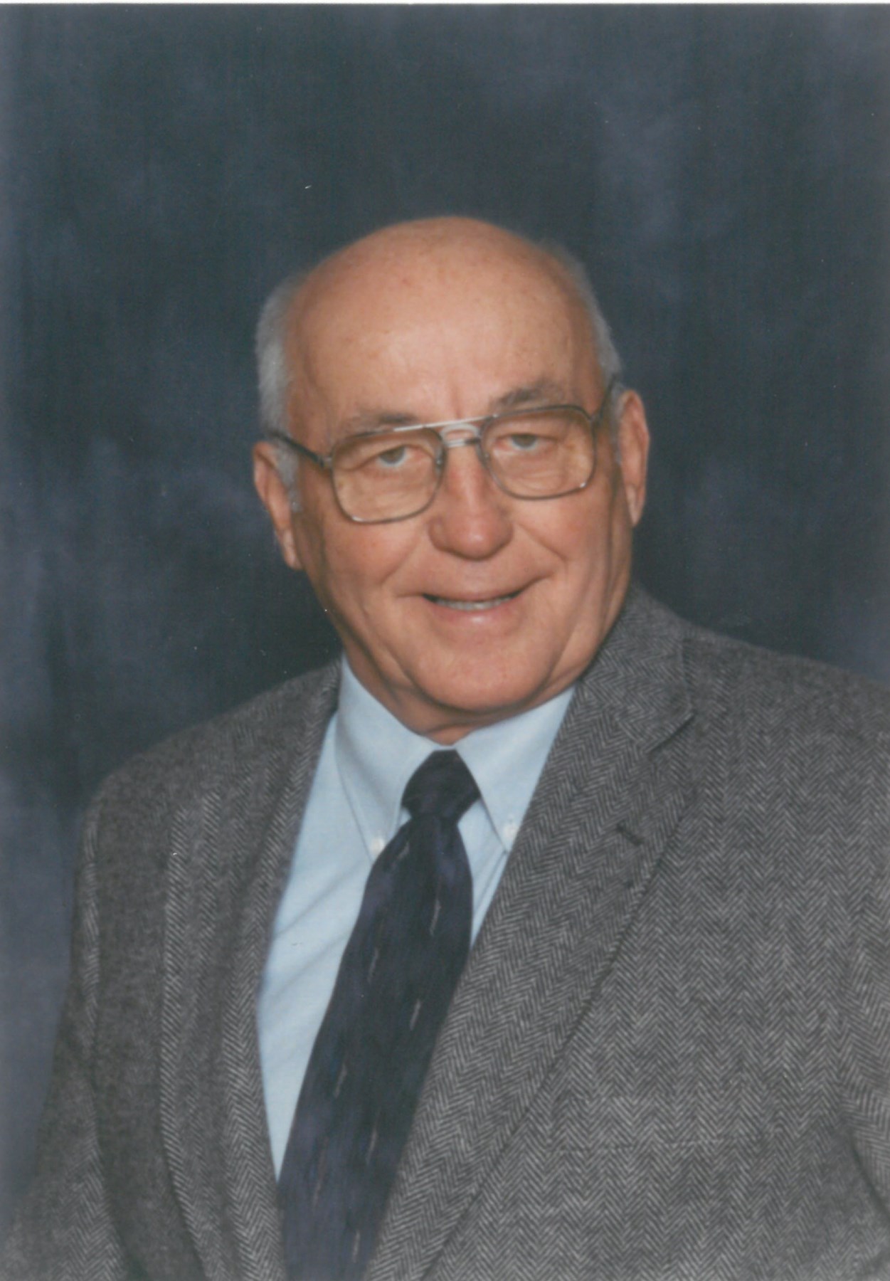 Obituary of Robert Bruce Lutton