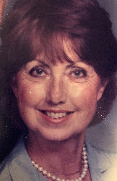 Obituary of Dee Elizabeth Bullock