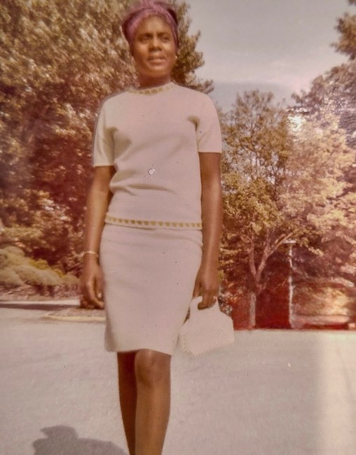 Obituary of Sondra Taylor