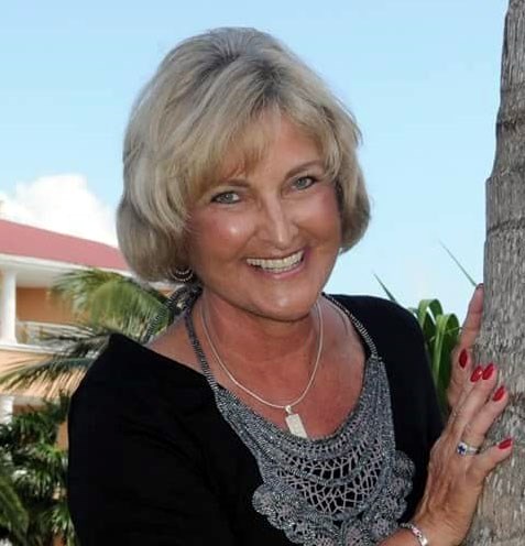 Obituario de Teresa Diane Brown Ferra