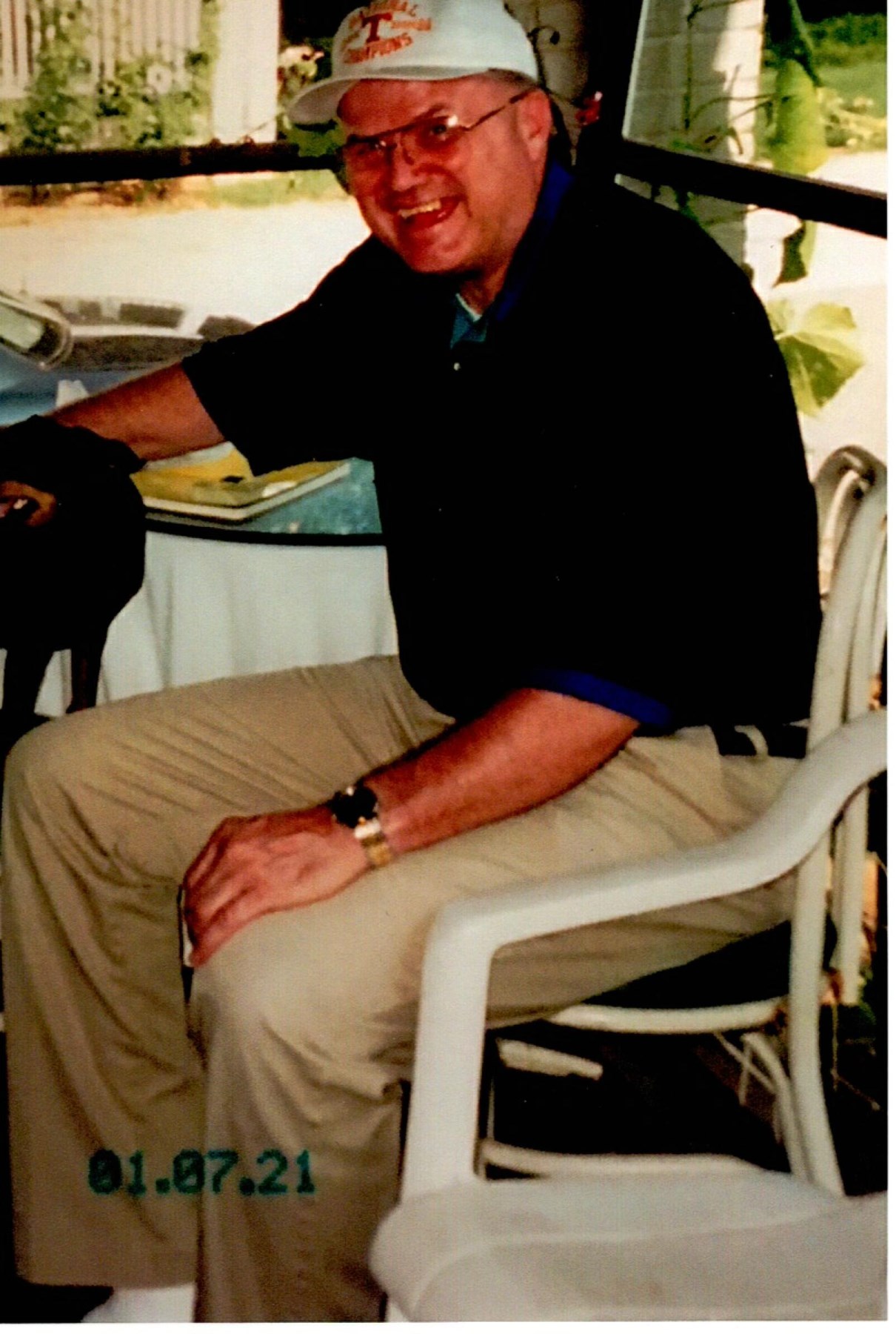 Obituary of John W Reeves Jr.