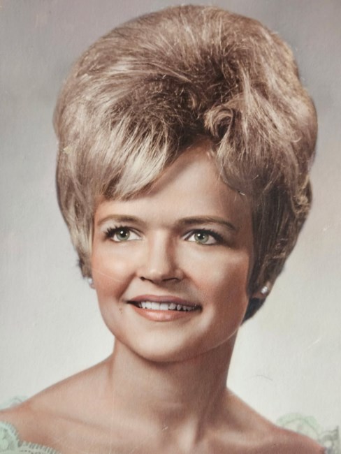 Obituary of Linda Mae Mahalik