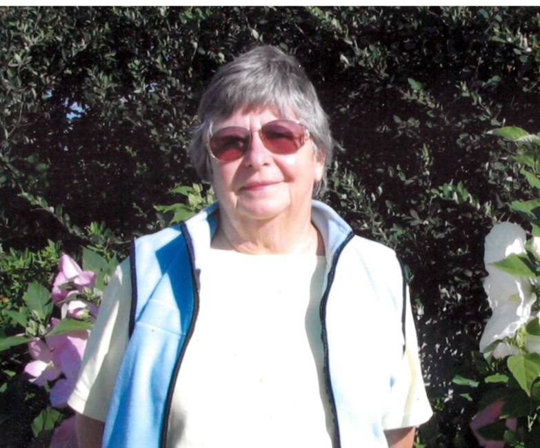 Obituary of Gloria B. Hall