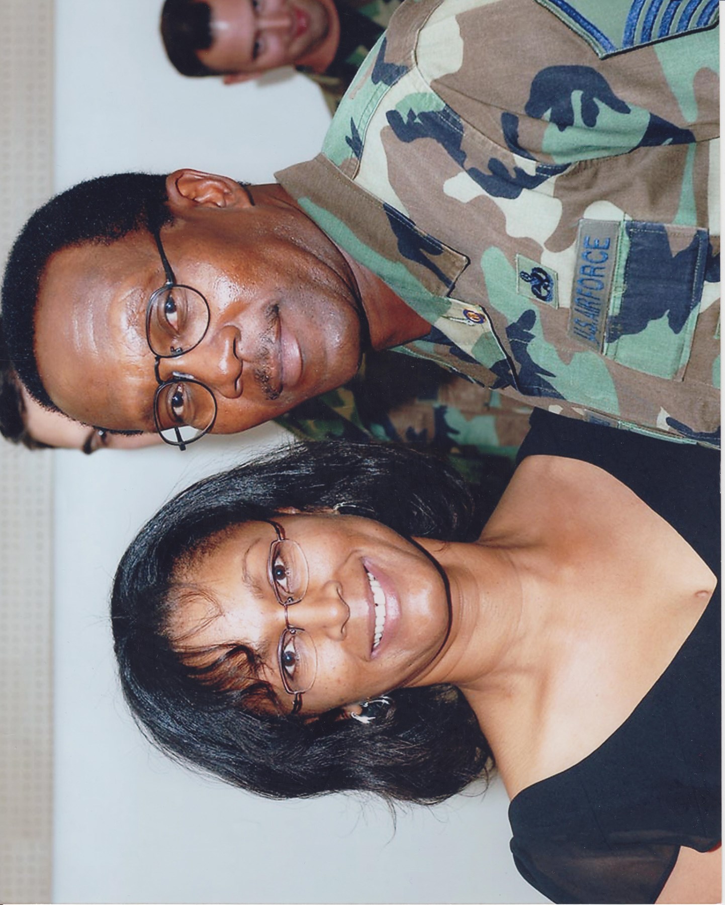 Avis de décès de Leon Sharks Jr.