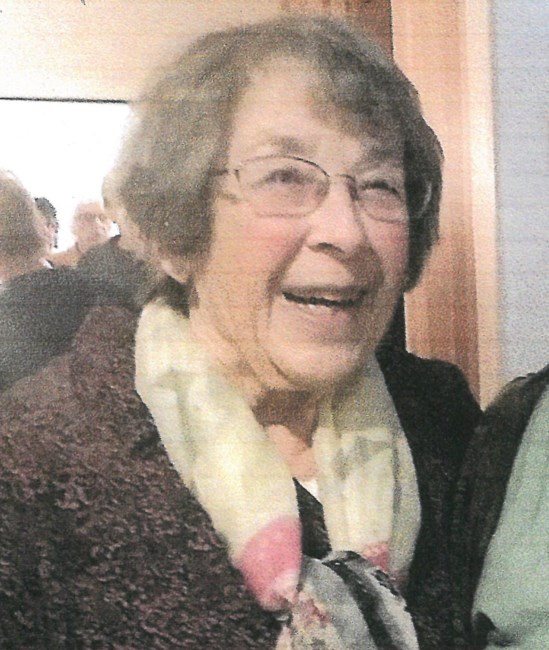 Avis de décès de Evelyn Virginia Perry