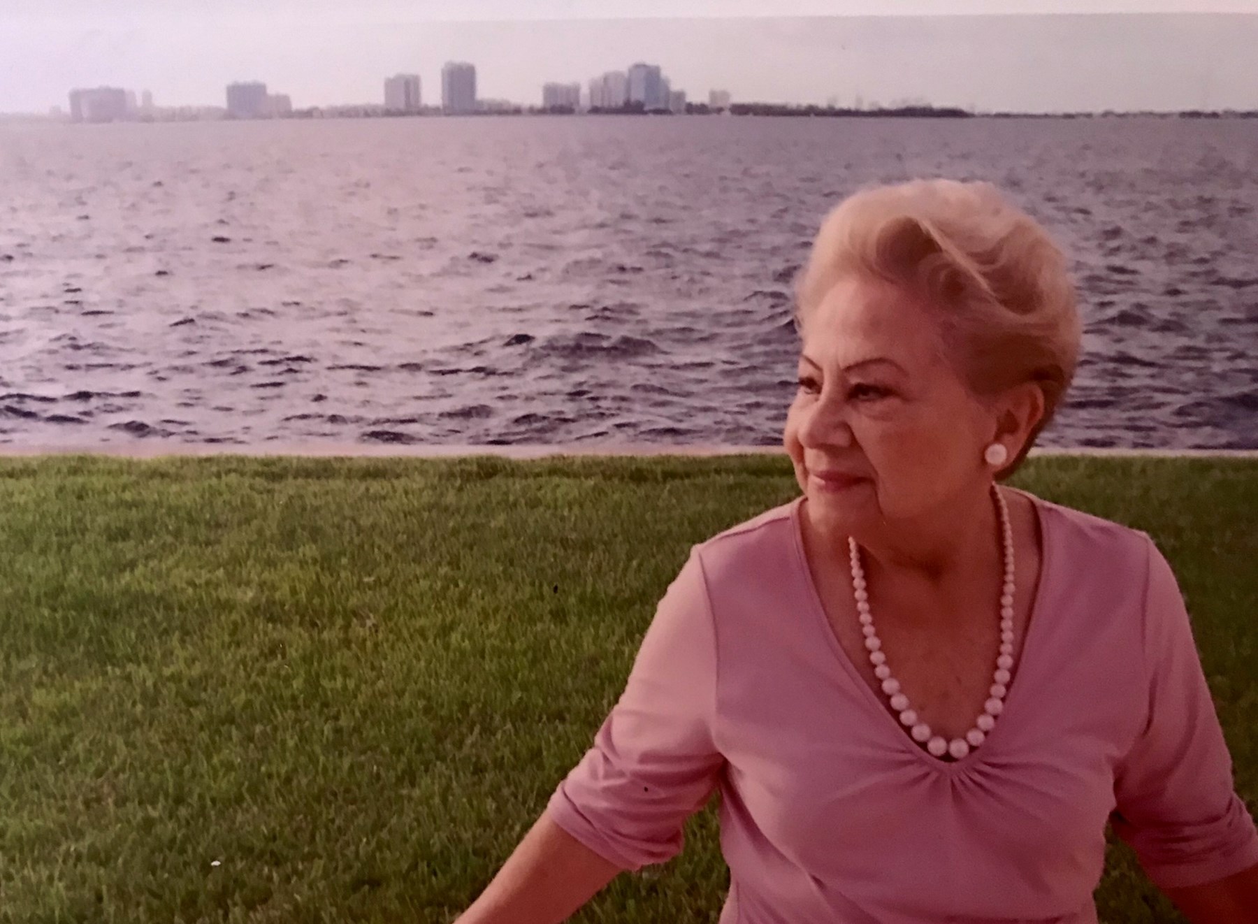 Obituary of Angela De Toruno