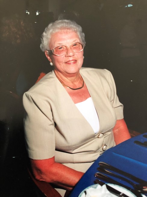 Obituary of Marie M Hanlon