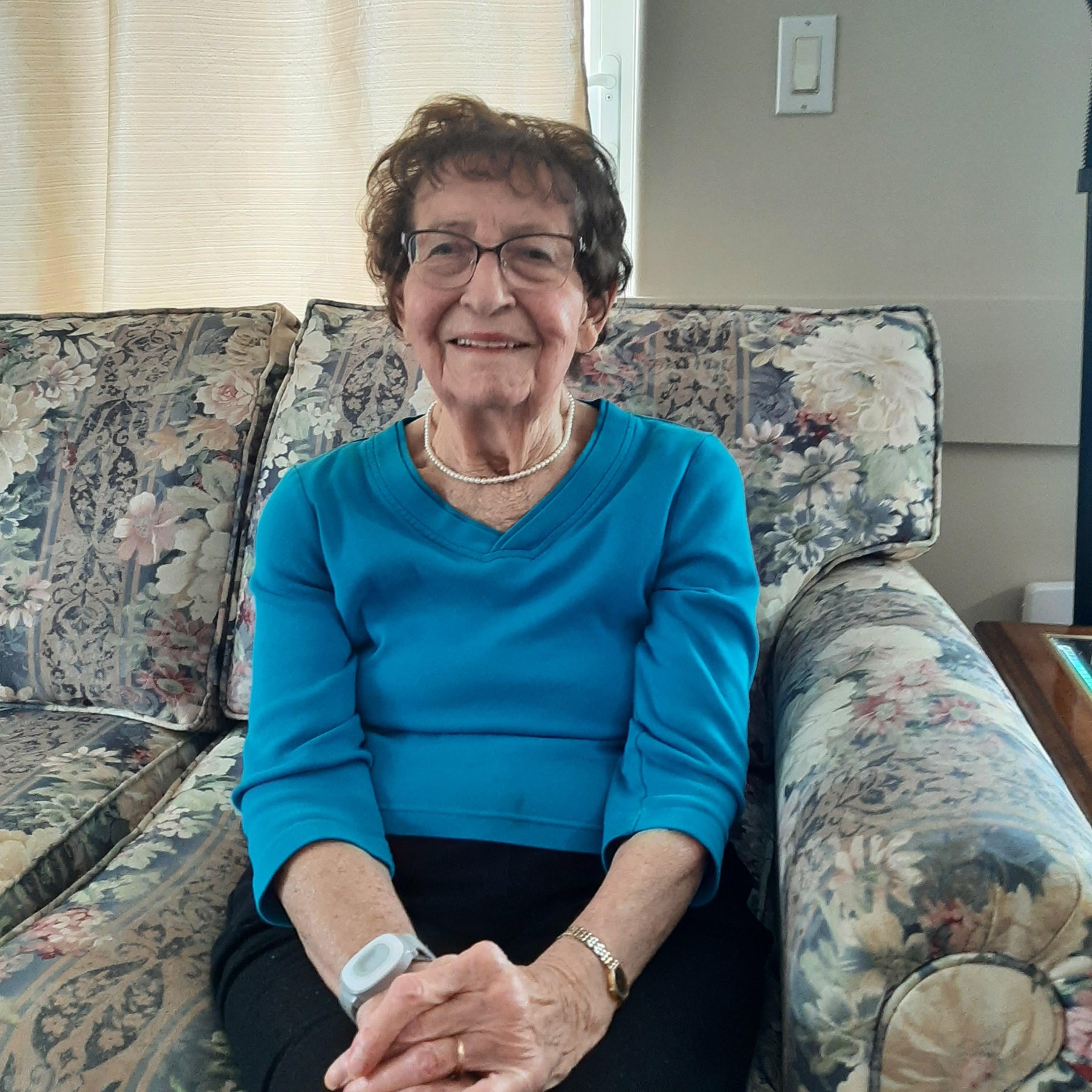 Obituary of Violet Ruth Ogston