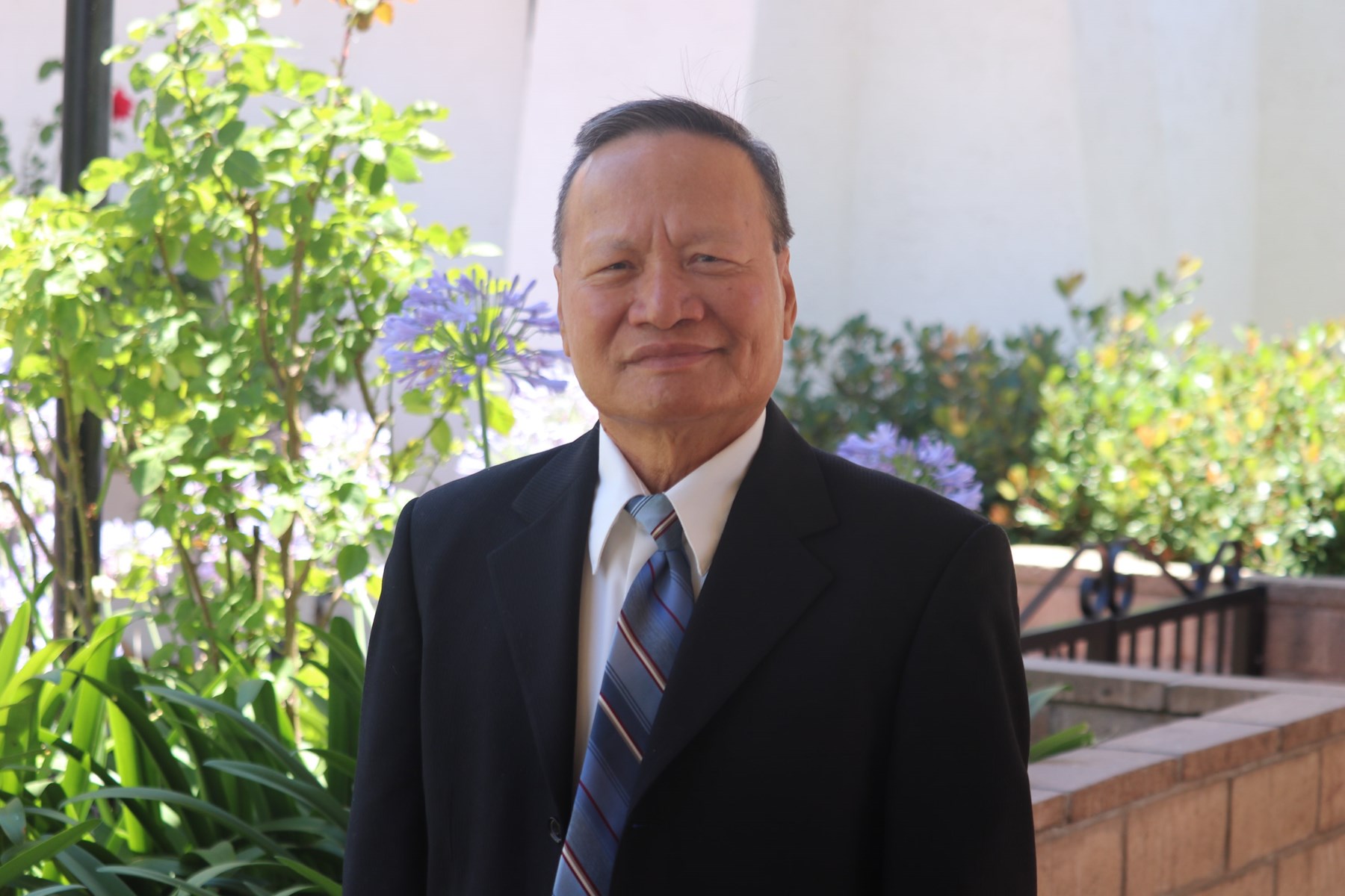Obituary of Michael VU