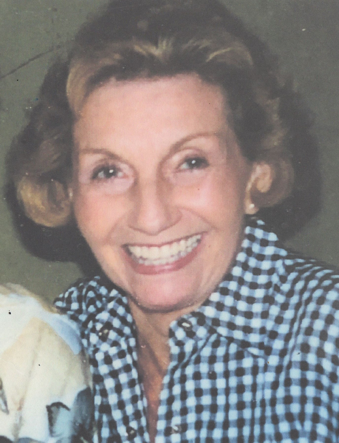 Obituary of Freida Lou Hanson