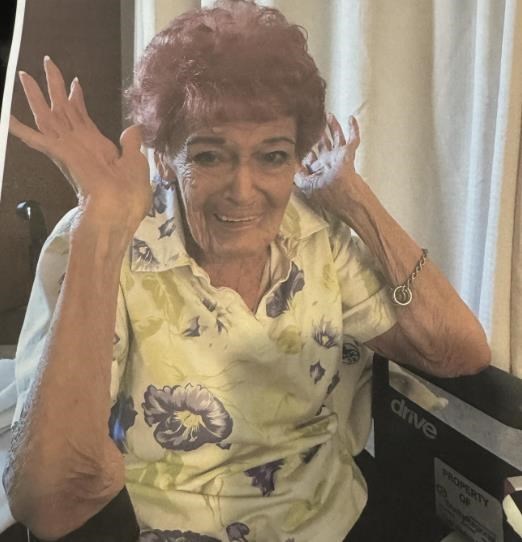 Obituary of Elizabeth Favole