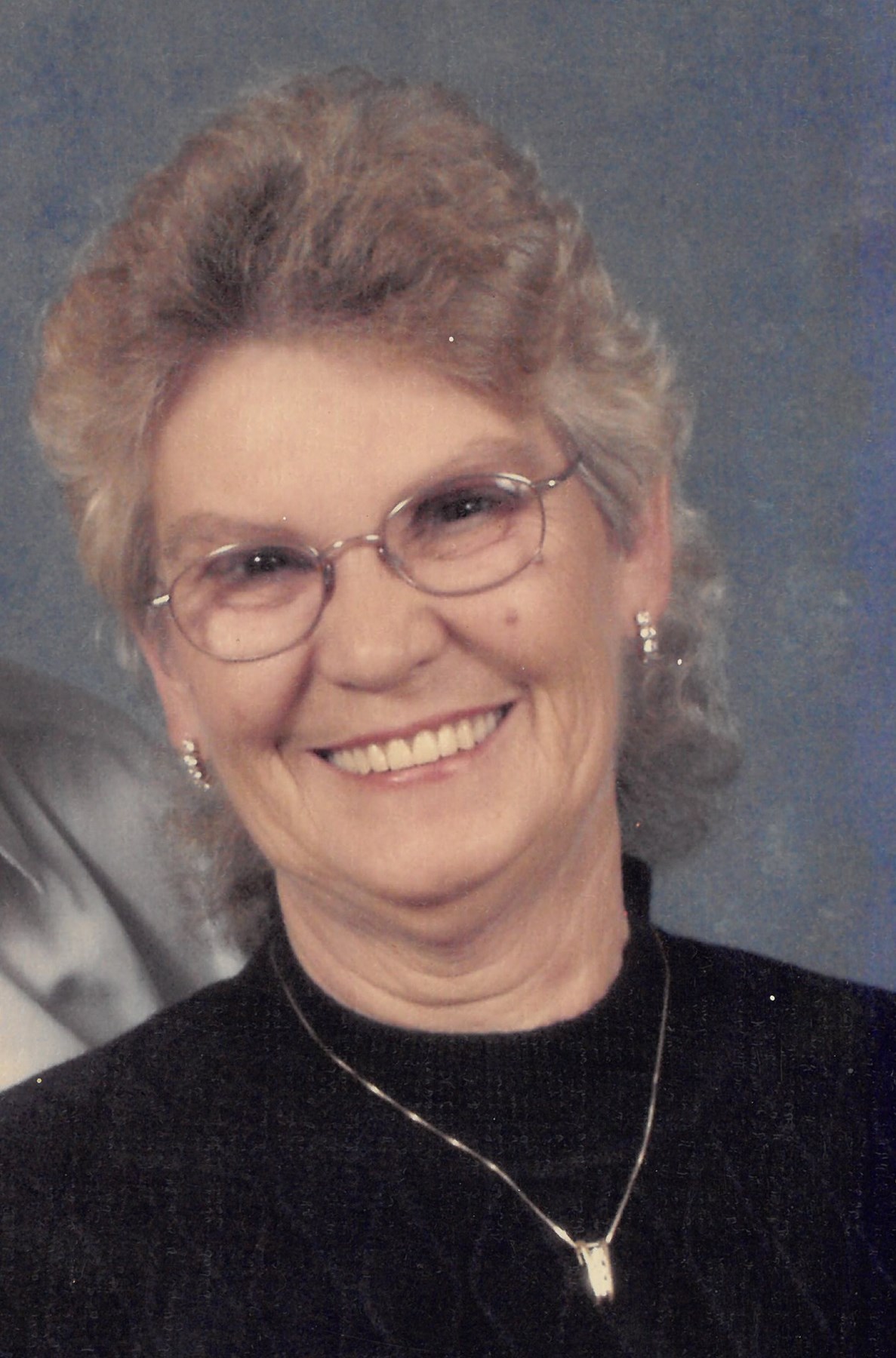 Obituary of Vivian "Louise" Simmons