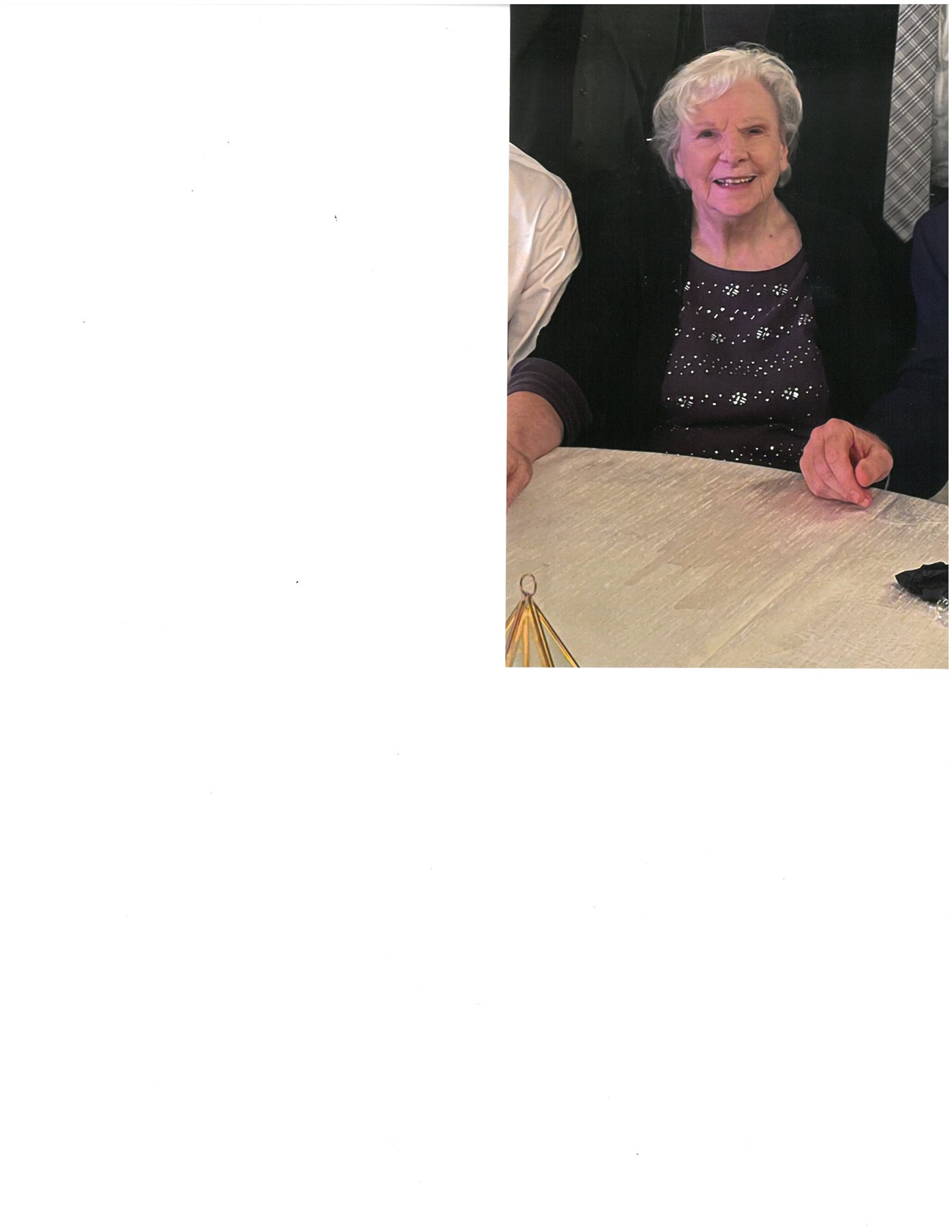 Obituary of Anna Mae Knoll