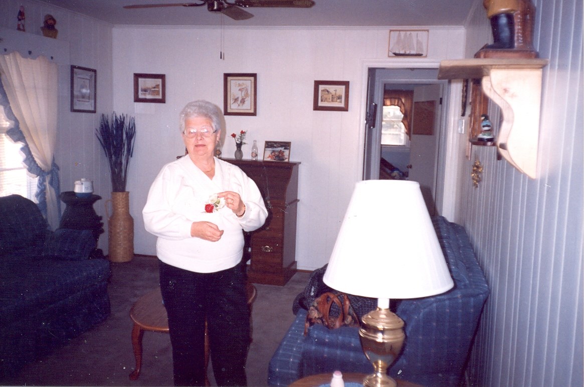 Obituary of Doris H Walker