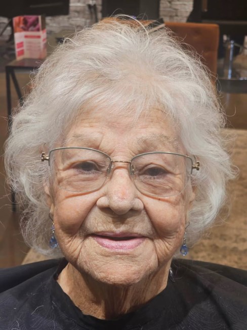 Obituary of Nadine Trawick