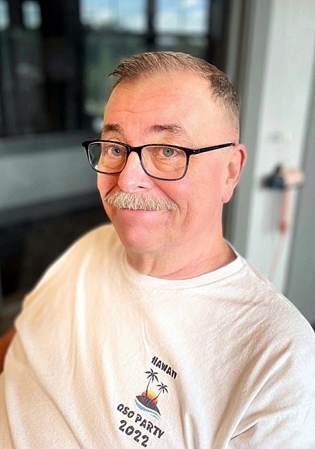 Obituary of Robert Edmund Naumann