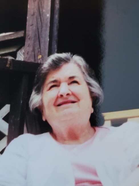 Obituario de Frances C Bradshaw