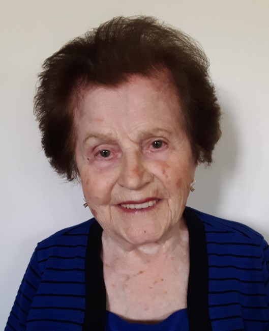 Obituario de Evrithiki "Eva" Roubas