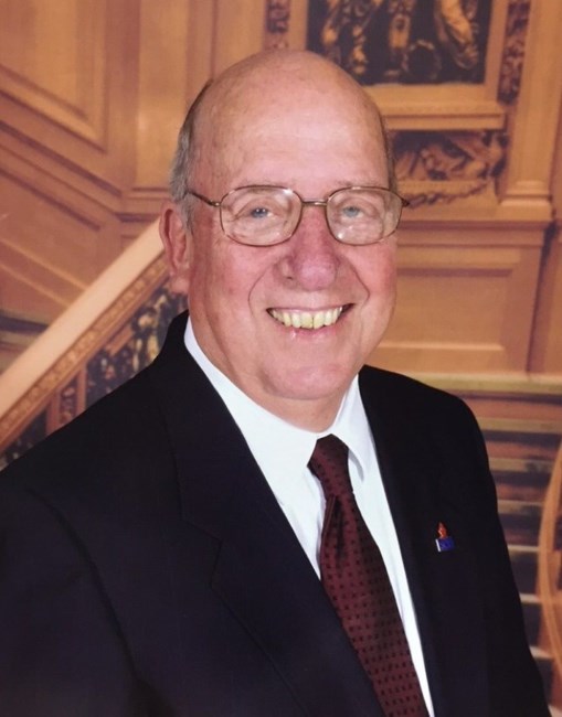 Obituary of William Roger Dill