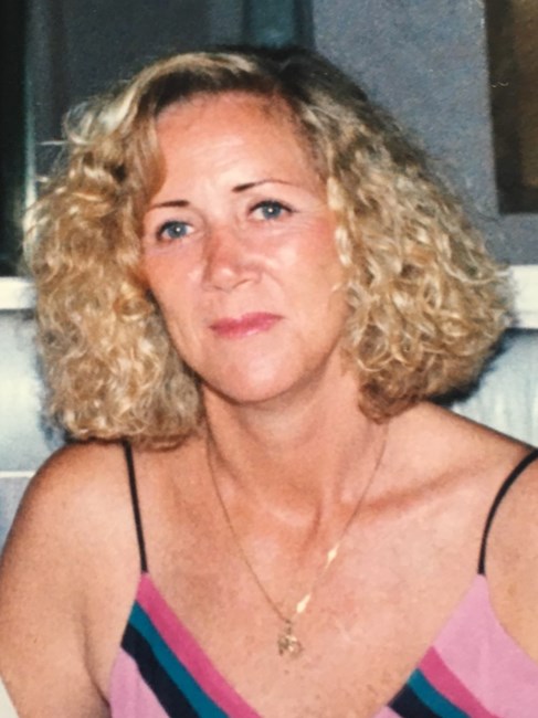 Obituario de Carolyn J. Kools