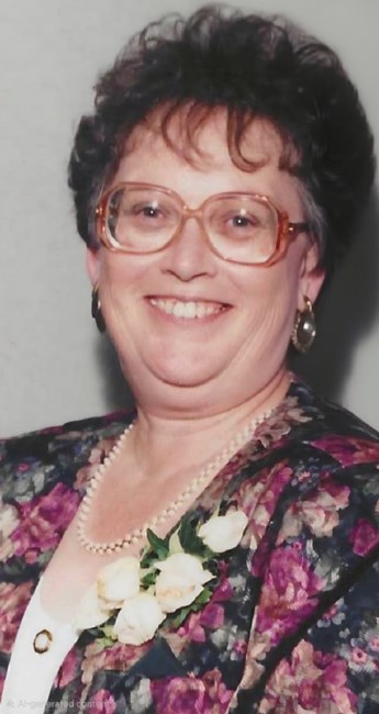 Obituary of Mary Jacqueline Moon