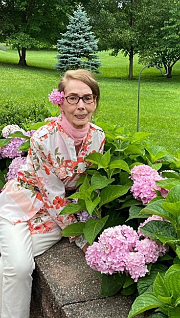 Obituary of Gloria Shoemaker