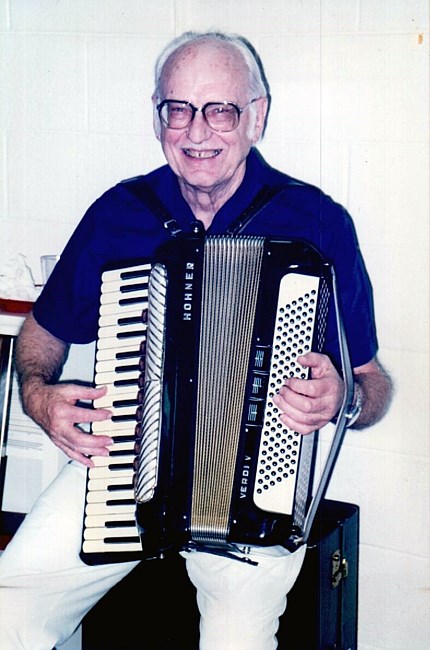 obituary image