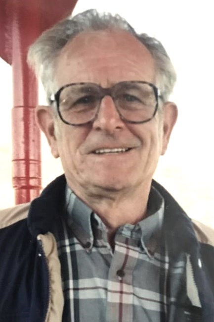Obituario de Conrad Joseph Lockwood
