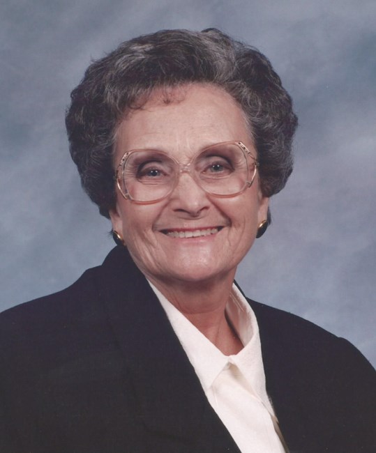 Obituary of Agnes V Davis