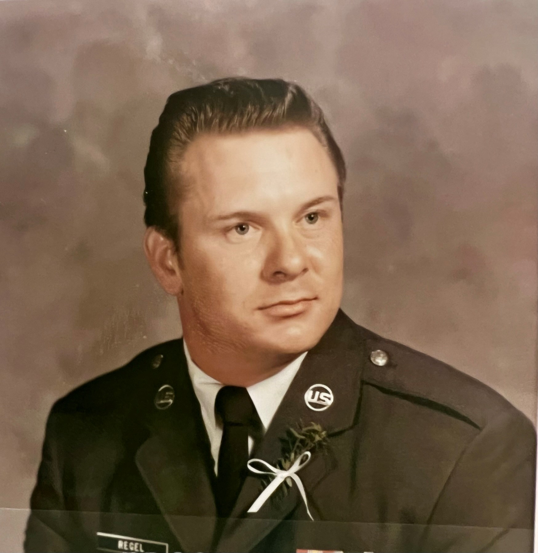 Avis de décès de Wallace David "Dave" Regel