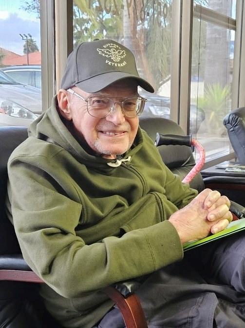 Obituary of Laurence Gardner Hotchkiss