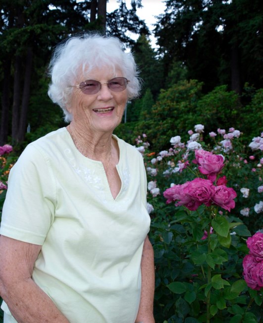 Obituario de Elynor Ann McKinnon