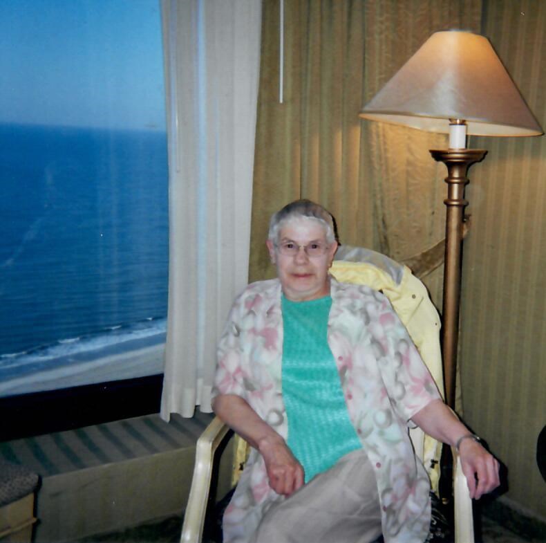 Obituary of Amelia (Tyo) Legue