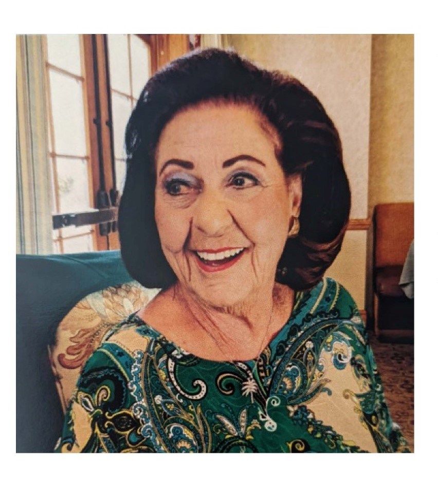 Obituario de Phyllis Ponn Nayor