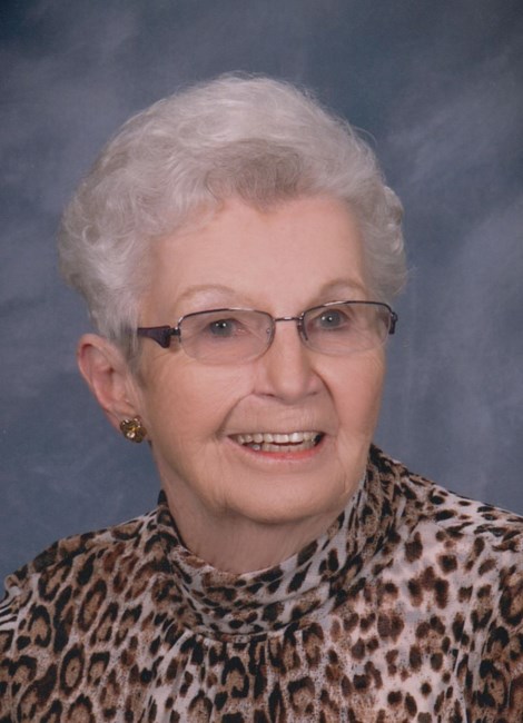 Obituary of Dorothy June MacDonald