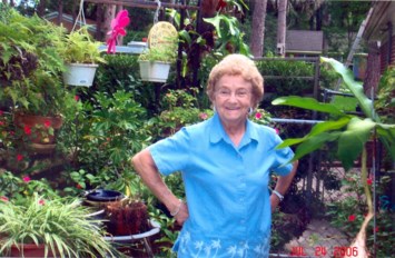 Obituary of Lois W. Davidson