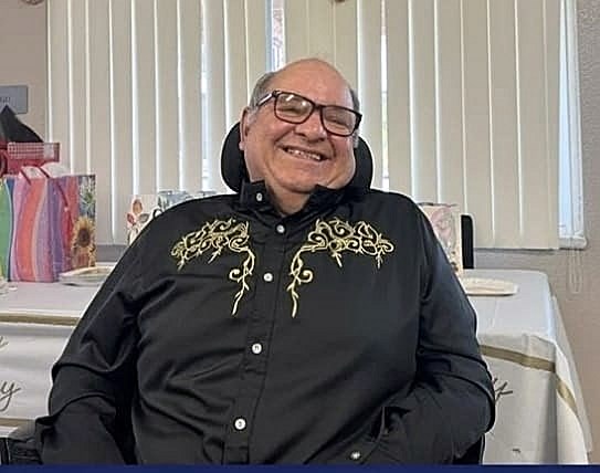 Obituary of Roger Hernandez Frias