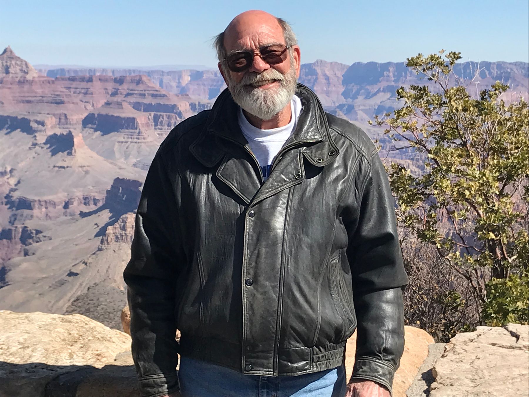 Obituary of Doug Hatch