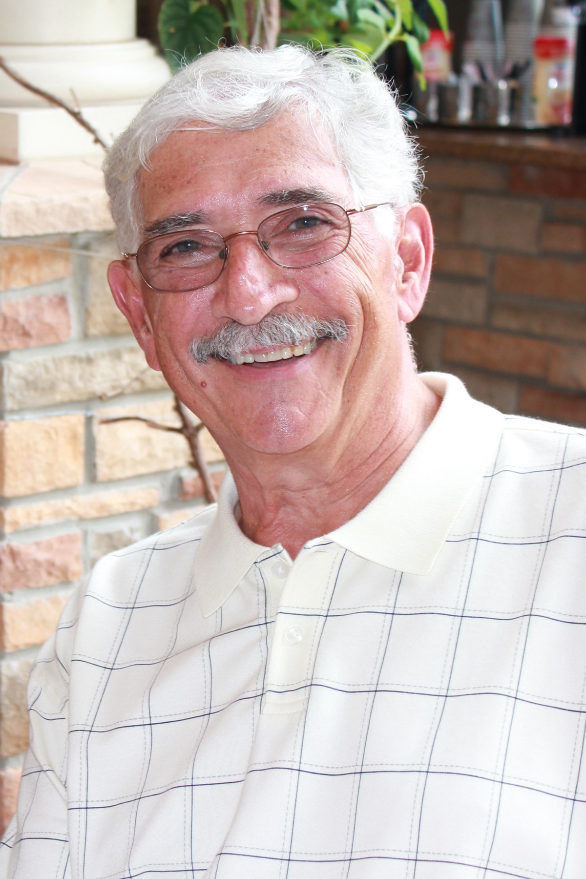 Obituary of Thomas Russell Lewallen