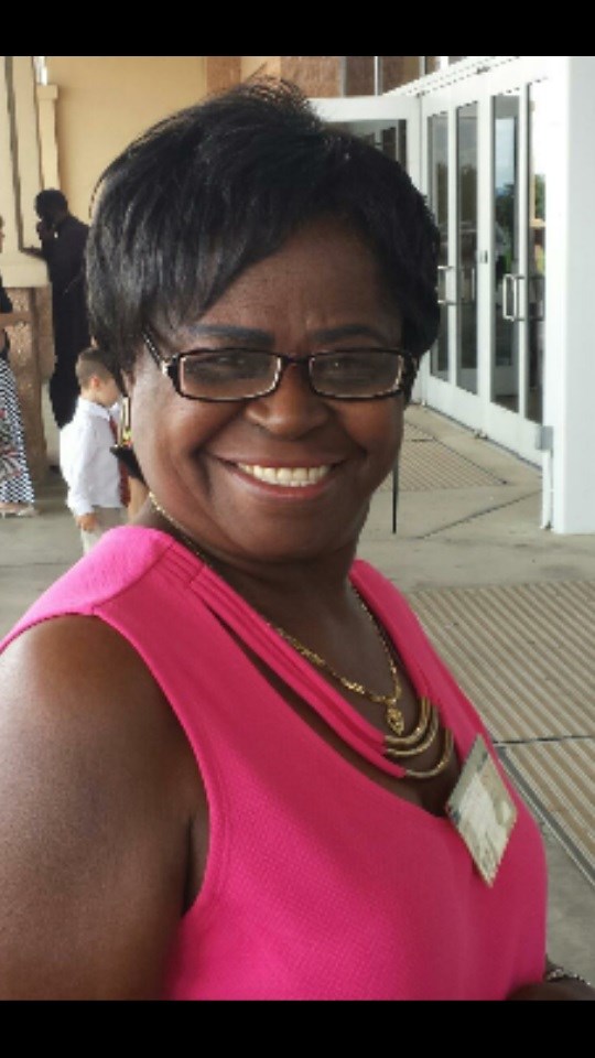 Obituario de Yvonne M. Thompson