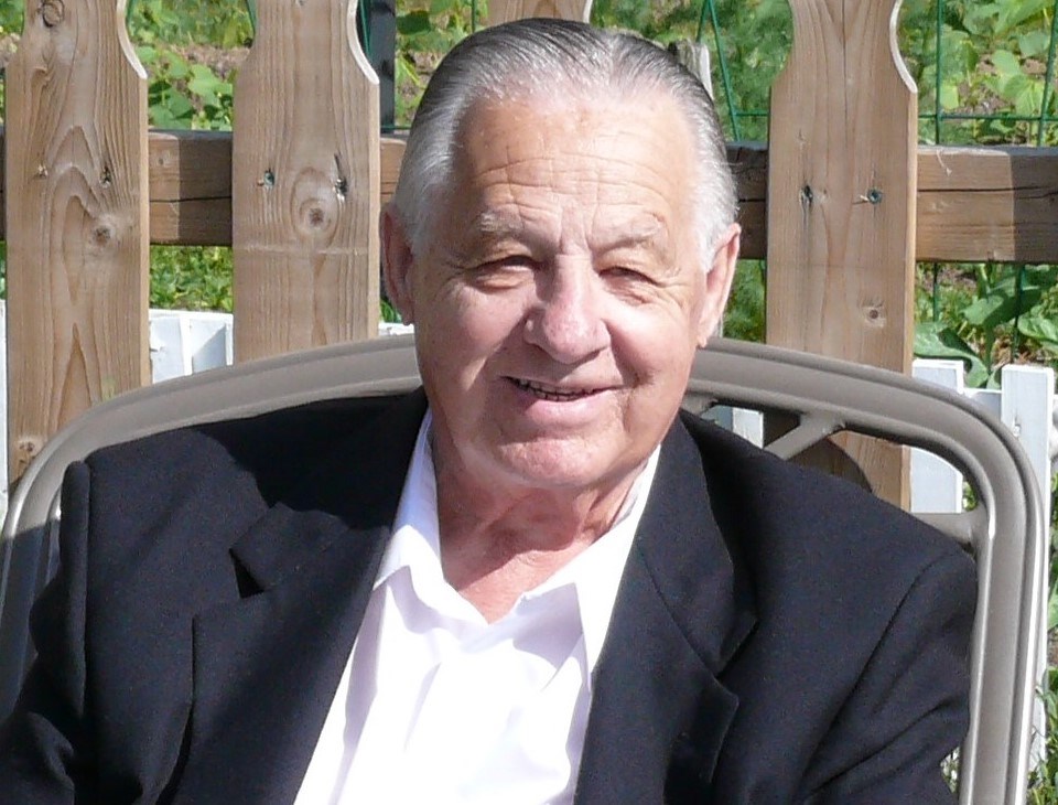 Obituary of Lawrence Blackburn