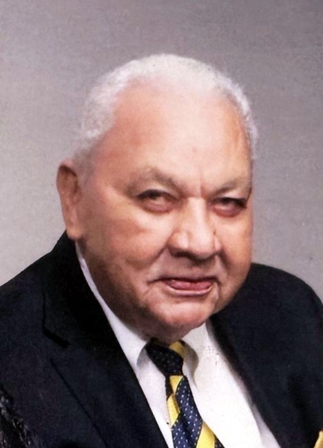 Obituario de Julio Muñíz Burgos