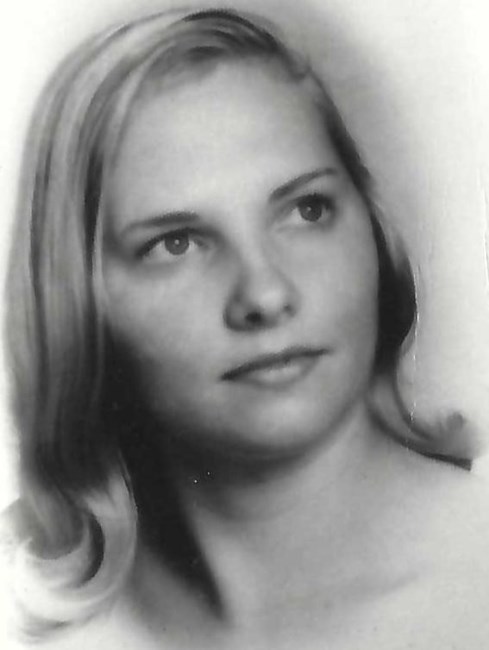 Obituary of Victoria "Vicki" Lipscomb Toler