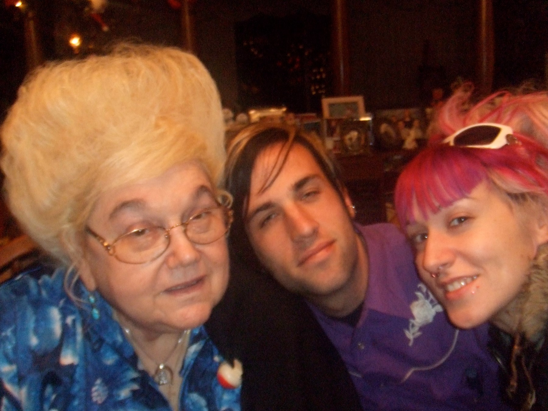 Mary Aubuchon's Instagram, Twitter & Facebook on IDCrawl