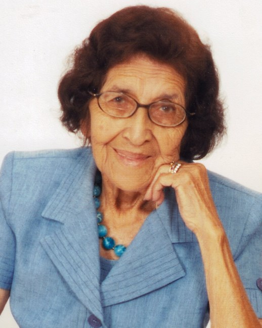 Obituary of Consuelo G Gutierrez