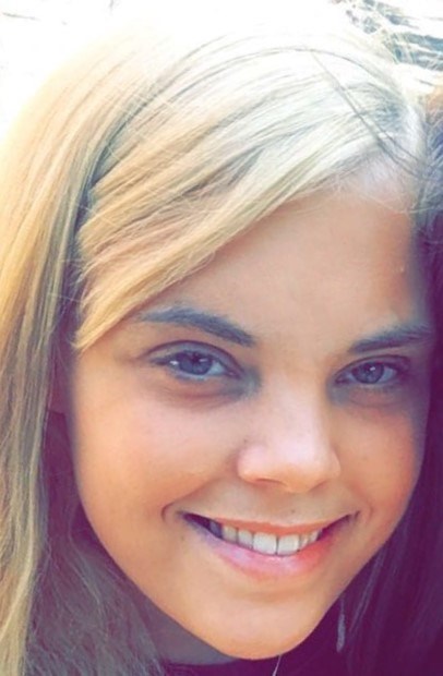 Obituary of Evelyn "Evie" Barrett Caperton