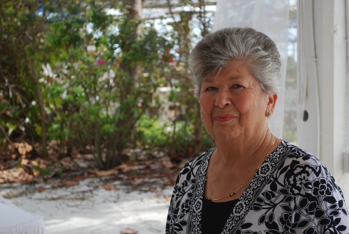 Obituary of Jean Irwin Henderson