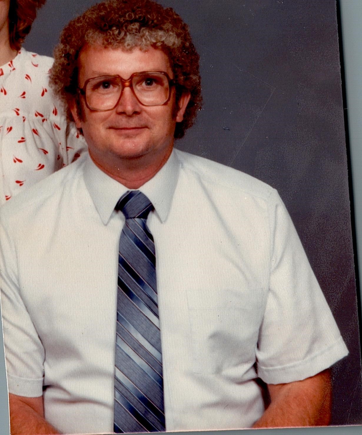 Obituario de William Lee Simmons